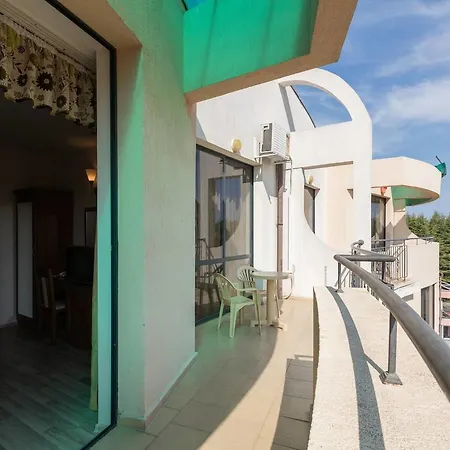 Apartman 1bedroom W Balcony &kitchen+washer *